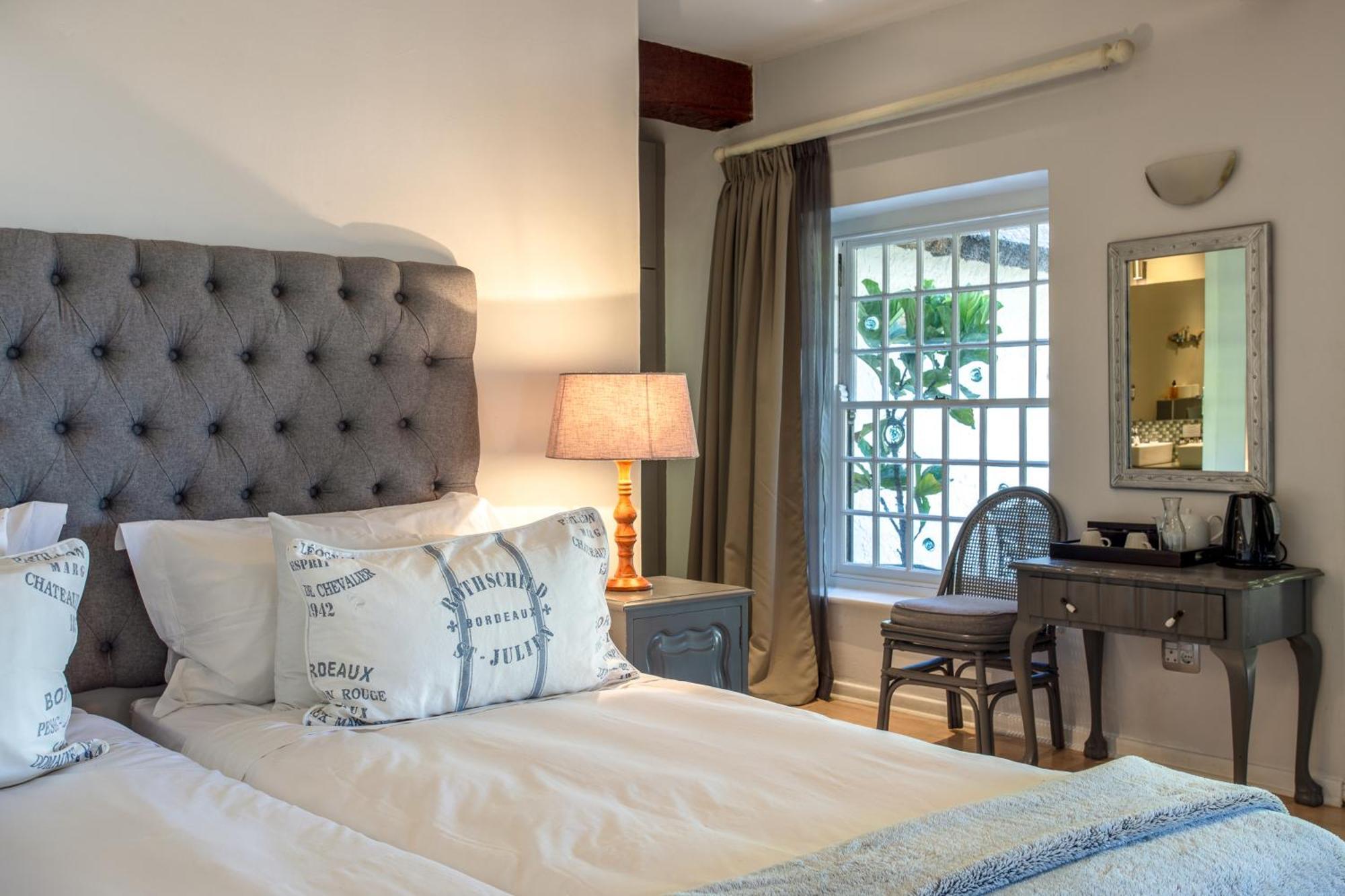 Whale Rock Luxury Lodge Hermanus Bilik gambar